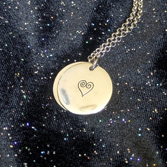 Brighton Heart Silver Pendant Coin Live Laugh Love Necklace - Picture 4 of 4